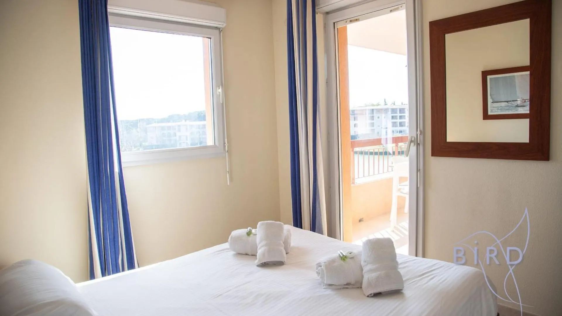 Magnificent One-Bedroom Apartment With Lake Views Near The Sea And Golf Mandelieu-la-Napoule France